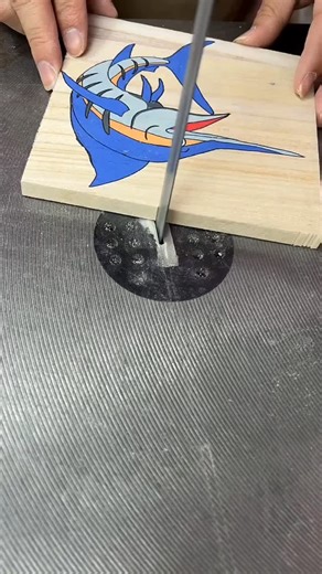 TINGLE on Instagram: "The Emojis: The wood log and headphones signal that it’s a high-quality audio/visual experience. . . #ASMR #TingleSpacee #Satisfying #woodsdesgine #CalmVibes ASMRTingles SleepAid OddlySatisfying StressRelief HeadphonesON"