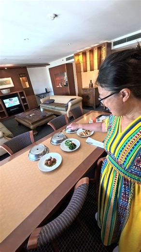 Feeling peckish for snacks 🤤 but it's too hot outside to go anywhere 🌡️🥵😅 | Devi Ng