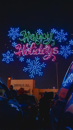 Behind the Holiday magic of our last Christmas Guinness World Record title for Longest animation performed by drones 🌟🎄❄️ #drones #droneshow #guinnesworldrecord #lightshow #christmas | Sky Elements Drones