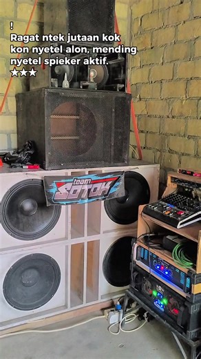 Miniatur Sound System: Alon-Long Mak Nyetel