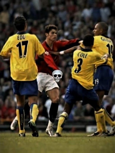 Ronaldo Defends Nistelrooy vs Arsenal 🔥☠️