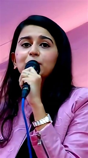 કિંજલ દવે ની દેશ પ્રત્યે લાગણી shortvideo gujaratisinger kinjaldave shorts explorer