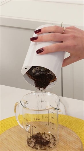 Stop Mold And Condensation On Windows Naturally! #MoldRemoval #DIYHome #WindowCleaning