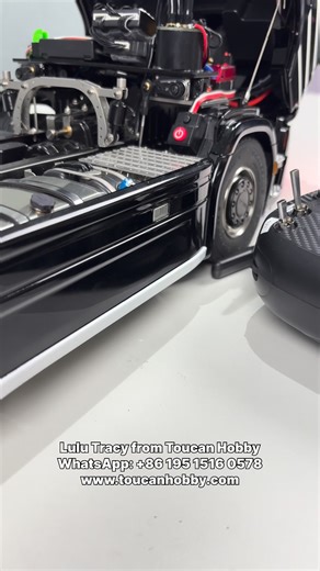 263K views · 4.4K reactions | How to add smoke liquid to the under-cab smoke unit on your rc tractor truck, quick fill, no mess, and instant realism  #rcchick #toucanhobby #lulu #rc #rctruck #rcsmoke #smokeunit #rccustom #rcmods #rcscale #rchobby #rclife #rccrawler #rcequipment #rcmodel | Toucanhobby RC Model | Facebook