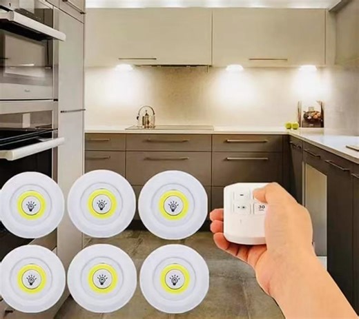 💡 Battery Operated LED Touch Light – Remote সহ 🚫 আর কোনো তার বা ড্রিলিংয়ের ঝামেলা নেই! 🟡 শুধু স্টিকার দিয়ে লাগান, আর সাথে সাথে পেয়ে যান সুন্দর আলো 🔋 ব্যাটারি চালিত – লোডশেডিং হলেও চিন্তা নেই! 🎛️ রিমোট দিয়ে অন/অফ, ব্রাইটনেস কন্ট্রোল সবই আপনার হাতে 🛋️ ব্যবহারের জন্য একদম পারফেক্ট: ✔️ Kitchen ✔️ Wardrobe ✔️ Study Table ✔️ Washroom ✔️ যেকোনো অন্ধকার কোণ ⸻ 📌 Product Details: 🔸 Light Color: White / Warm 🔸 Power: 5W 🔸 Switch: Touch / Remote Control 🔸 ১টি রিমোট দিয়ে একাধিক লাইট নিয়ন্ত্রণ করা 