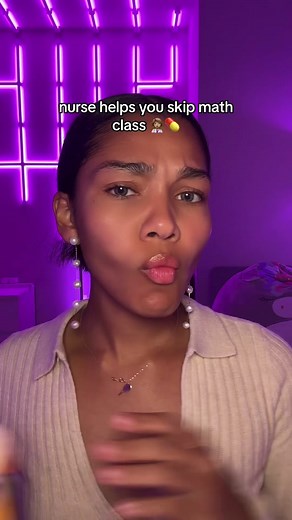 Girl why didnt you tell me it was math class the first time?? 👩🏽‍⚕️ #fyp #asmr #asmrsounds #tingles #relaxation #asmrtiktoks #mouthsounds #fastandaggressiveasmr