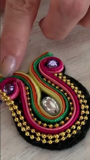 💚 Aretes de SOUTACHE paso a paso - Técnica SOUTACHE bisutería