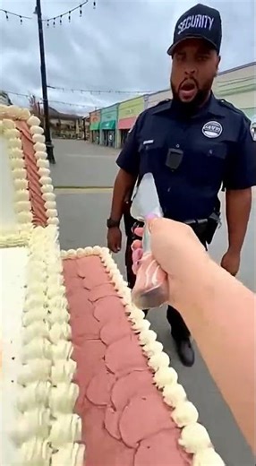 Guy Cuts a Cake Car, Then Pretends to Cut Police Officer’s Arm 😱 | His Reaction Is Priceless!