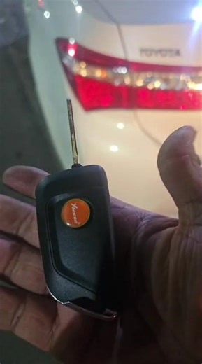 Toyota corolla add key Remote program xhorse