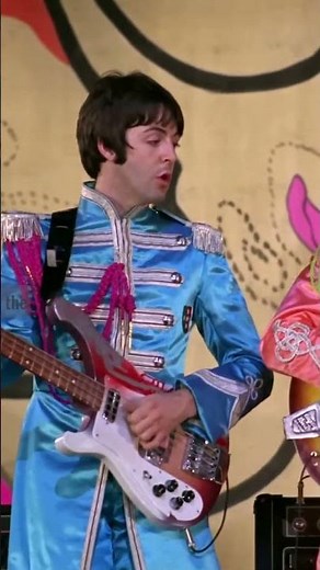 The Beatles' 'Hello Goodbye' B-side adds extra bass line 🎶 Nov. 2, 1967