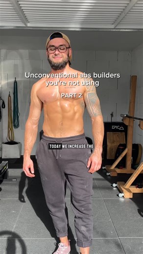 Mortimer Lemeillet | Fitness and health coach on Instagram: "Unconventional ab builders – Part 2 Strong abs aren’t about crunches. They’re about controlling position under load. • Front rack march → stay tall, ribs down, torso stacked while moving • Seesaw Z-press → resist rotation, no momentum Small cues make a big difference. Train with purpose, not just reps. Save this reel if you want to master core control. Part 3 coming up tomorrow #ShredFat #FunctionalBodybuilding #abworkout #kettlebellwo