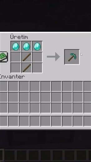 How to Make a Pickaxe / Minecraft Crafting Recipes / #shorts