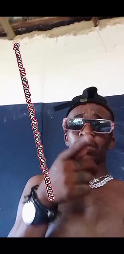 13 reactions | https://distrokid.com/hyperfollow/yungzeeec/sponono-feat-lolli-native--kae-wax-rsa?utm_campaign=website&utm_medium=Email+&utm_source=SendGrid | Yung Zee EC | Facebook