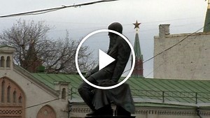 Rouble tumbles on sanctions fears