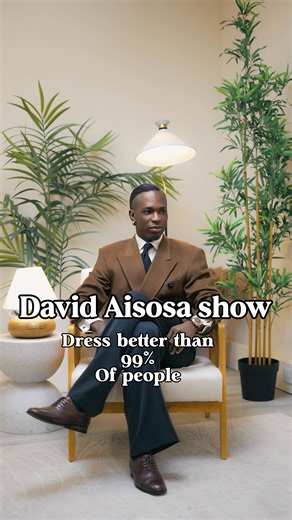 𝐔𝐧𝐜𝐥𝐞 𝐀𝐢𝐬𝐨𝐬𝐚 | 𝐅𝐀𝐒𝐇𝐈𝐎𝐍 𝐄𝐃𝐔𝐂𝐀𝐓𝐈𝐎𝐍 on Instagram: "Most men don’t dress badly. They dress without focus. An outfit without a focal point feels flat, confused, and unfinished. Focus (or pinpoint) is the element that tells the eye where to look first. That could be: – A red hat in a black outfit – Grey layered into monochrome – A contrast shoe – A shift in texture – A single intentional detail One focus point is enough. More than one creates noise. Noise destroys authority.