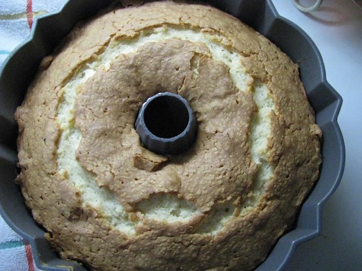 Pound Cake Recipe With Crisco (No Butter)