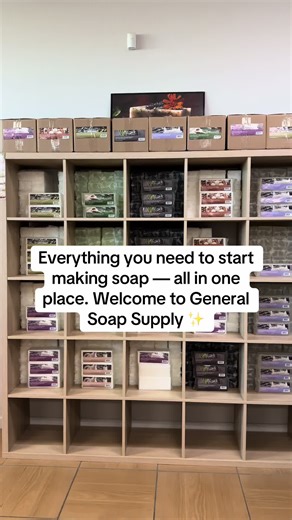 #soapmaking #soapmakersoftiktok #soapmaker #essentialoils #essentialoils101