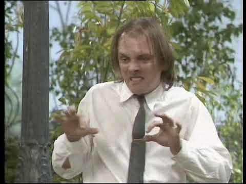 Bottom S02E06 - Chocolate Hobnobs