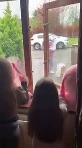 61K views · 675 reactions | In the midst of all this Covid-19 strangeness Clare O'Mara from Ballivor decided to cheer up some of the kids in my area, sought a special visit from the Easter Bunny (who stayed within the 2km radius and kept a social distance) "It was fantastic to see the kiddies smile and giggle. Maybe this Easter won’t be remembered as all bad.. " Happy Easter Folks | Meath Chronicle | Facebook