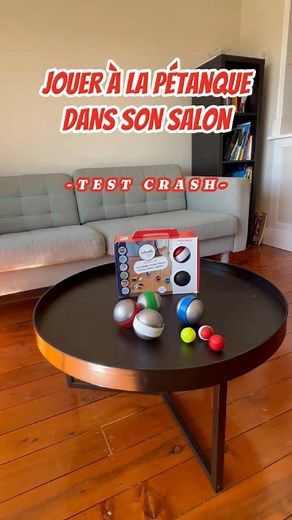 58K views · 1K reactions | ⚠️ Ne faites jamais ça avec des vraies boules de pétanque…  Mais avec La Schmolle, pas de casse, pas de stress… même sur la table basse  Résultat ? Le salon reste entier, et la famille aussi  | La Schmolle | Facebook