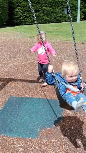 Big Sister & her lil Bro.. | Claire Louise Rennie