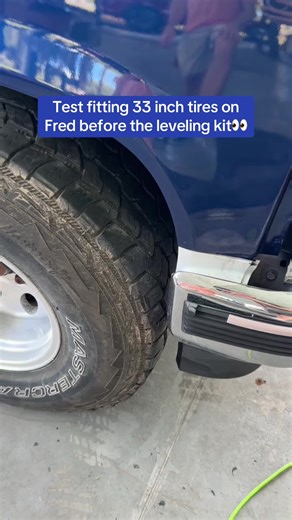 Test Fitting 33 Inch Tires on Fred: Leveling Kit Insights