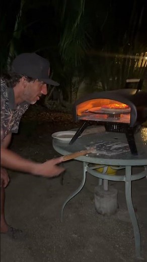 Bertello SimulFIRE 16” outdoor pizza oven with dual flame burners, gas + wood combo, rotating stone