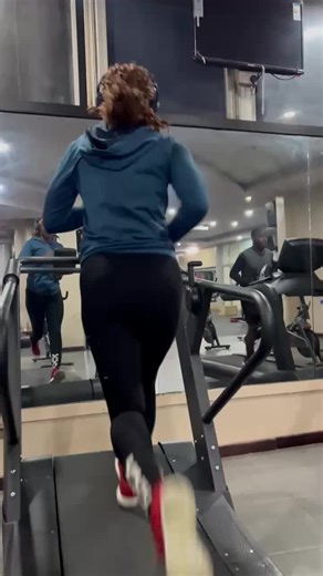 Brenda Must Shine: Future World Champion Boxer
