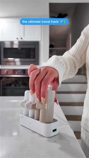 dead battery where?? don't know her 💅 always stay charged up 🔋 with Prime Student's fast free shipping exclusive deals⚡️Link in bio 💙 #primestudent #myprimestudent 🎥: @Sam Robinson