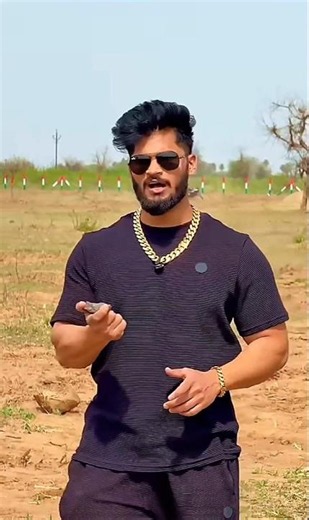Pawan Sahu Patthar Phekte Hain 😱