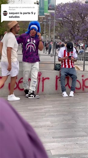 Respuesta a @Fernan Broma telofonica 😂 parte 4 #broma #troll #payasos #chilinypikin #lospayasostiktokers #elexitoesdios | Jonathan Sharp