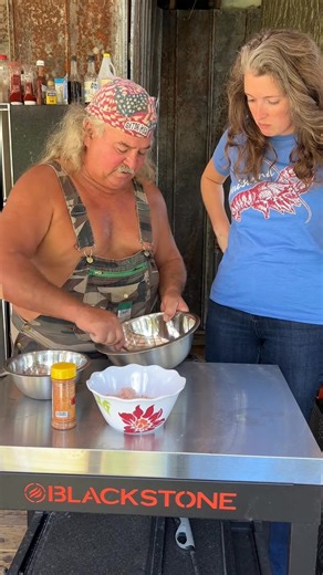 Teaching how to make Alligator gar balls and patties. 000#Foodie #HomeCooking #louisiana #fish #swamppeople #FoodPorn #gar #cajun #Yummy #swamp #foodtiktok #EasyRecipe #fyp #FoodVideo #Recipe | Stuart P. Frank