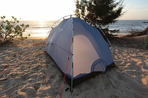 How to Secure Your Tent in Windy Conditions [Complete Guide]