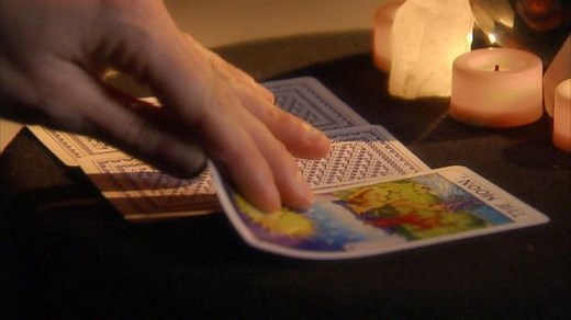 Private Investigator Helps Victims of Alleged Psychic Fraud