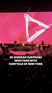 Last night at a sold-out 3Arena, Ed Sheeran gave Irish fans a proper treat 🎶✨ He joined Beoga, Biird & Nizlopi to perform Fairytale of New York and of course, the crowd went absolutely wild! 📸 Warner Music | Today FM