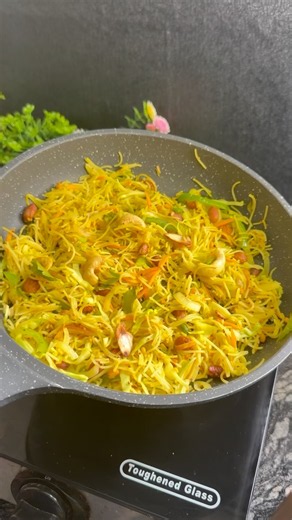 Spicy Lemon Garlic Vermicelli | Sevai Upma |