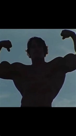 Arnold then and now 🤯 golden era king 🥶 #shorts #arnoldschwarzenegger