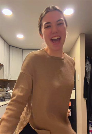 better off alone dancing in the kitchen #dance #remix #fyp #viral #foryoupage