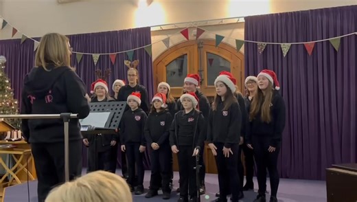 13 reactions | As promised, here’s a snippet of our youth choir, Junior FR… they’re singing at the The Manor CE Primary School Roundways, Bristol, BS36 2LF Christmas Fair today, Friday 5th December at 5pm… they would love to see you there - and they’re raising funds for MacMillan! #singlabbs #chippingsodbury #bristol #LABBS #acappellachoir #harmony #macmillancancersupport | Fascinating Rhythm | Facebook