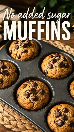 No Added Sugar Banana & Dark Chocolate Muffins | Easy Healthy Muffin Recipe