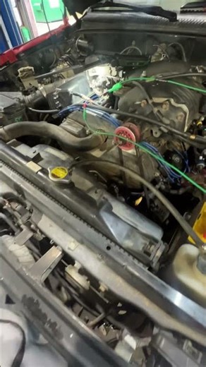 Clients concern- extended cranking to start. 2000 toyota 4runner scoping the injector and coil