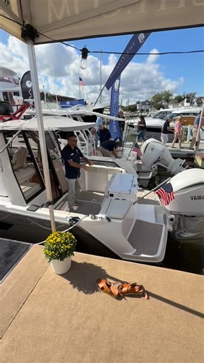 Set course for Annapolis! The Annapolis Powerboat Show runs October 2–5, and our dealer, The Pocket Yacht Company, is showcasing the latest Solara models. Step aboard to see cutting-edge design, premium features, and performance built for every kind of waterway. | Solara Boats