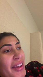Itati Lopez Hada Se Cae Disneyland California