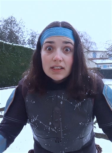 Il faut faire un effort svp, arrêter de camper sur ses positions et sauver MANDALORE 🌠 Déjà que je ne suis pas crédible auprès des orphelins du credo, on me confie la mission la moins amusante de la galaxie 🫨 ... Bon vous êtes pour le credo ou pas ? 💬 #humours #starwarstiktoks #starwarstok #bokatankryze #mandalore