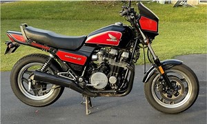 1985 Honda Nighthawk S: Practical Power - Adventure Rider