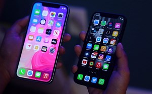 【苹果测评】iPhone 12 Mini对比iPhone 12续航和大小