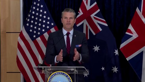 US admiral leading US troops in Latin America steps down