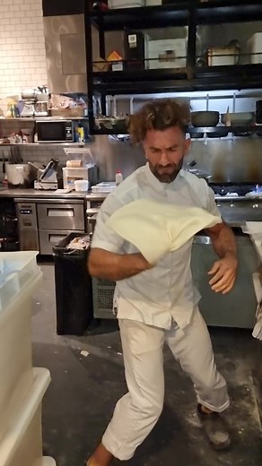 Pizza Chef Dancing Dance with Michael Jackson