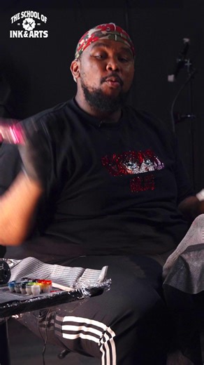 The School of Ink & Arts on Instagram: "Why should you check veins before tattooing—or getting tattooed? Check the veins before the ink. 🔹 Blue or purple veins? That’s a sign of cool undertones. 🟢 Greenish veins? You’re looking at warm undertones. When you really look at the skin, you’ll see the tones showing through. Those undertones tell you which ink colors will heal best and stay visible—especially on melanin-rich skin. Choosing color without checking undertones is like guessing. Be intent