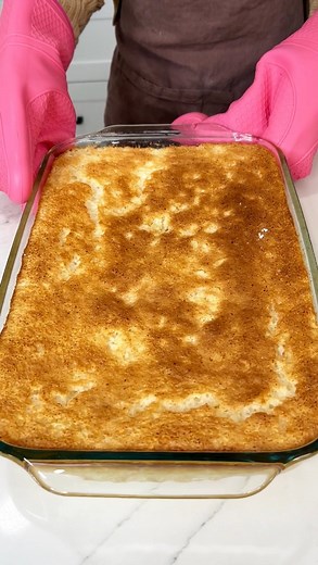 4.2M views · 31K reactions | Easy 2 ingredient cakes I share my super easy cake recipes with just 2 ingredients. | Justine Kameron | Facebook